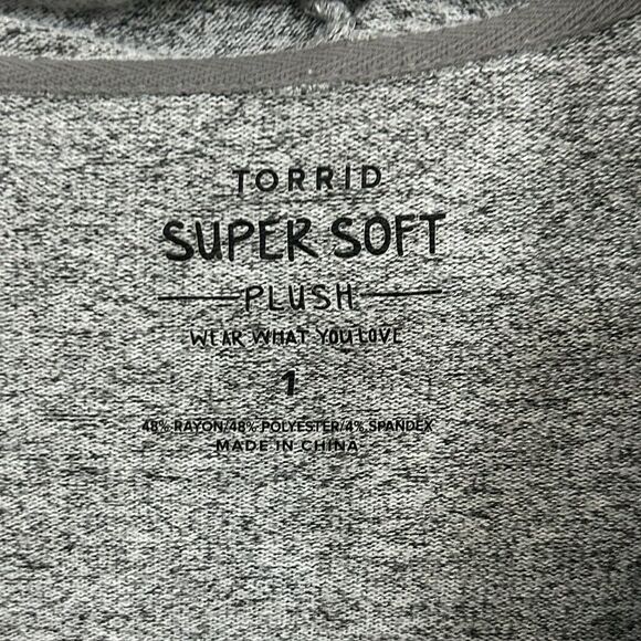 Torrid Super Soft Plush Cowl Raglan Tunic Sweatshirt - 1X - Picture 2 of 4